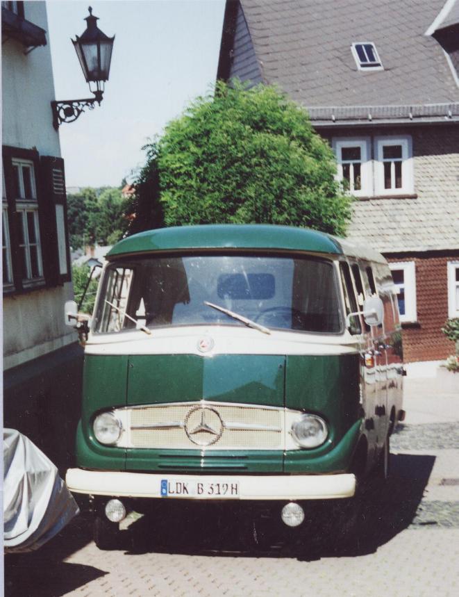 LF 8, umgebaut zum Transporter f&uuml;r Antiquit&auml;ten Schlafke in Braunfels