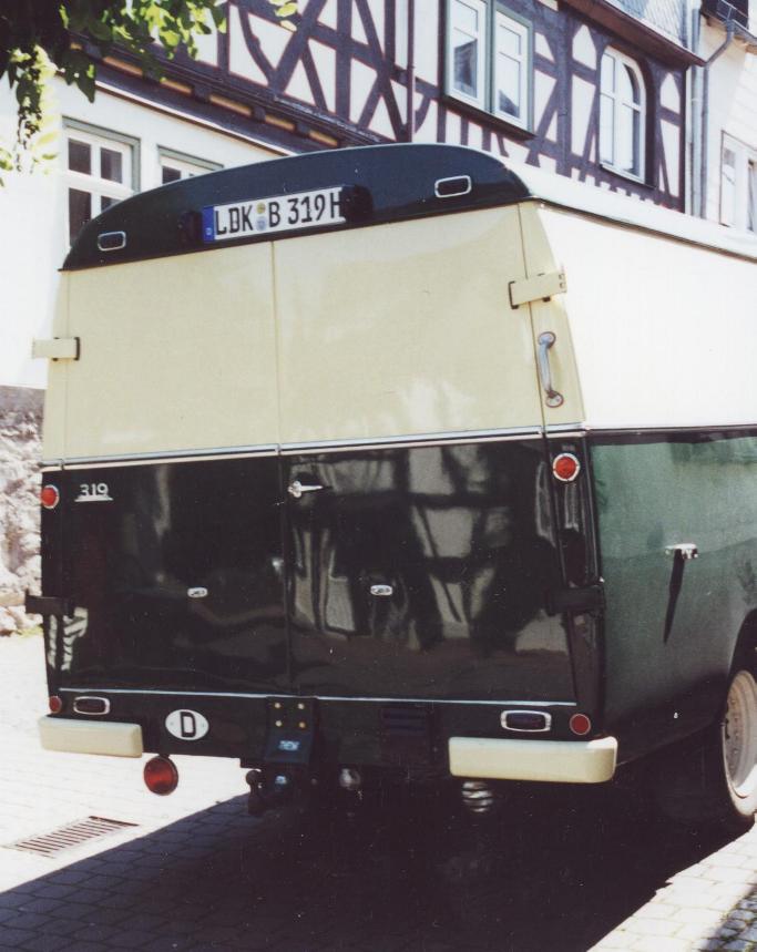 LF 8, umgebaut zum Transporter f&uuml;r Antiquit&auml;ten Schlafke in Braunfels