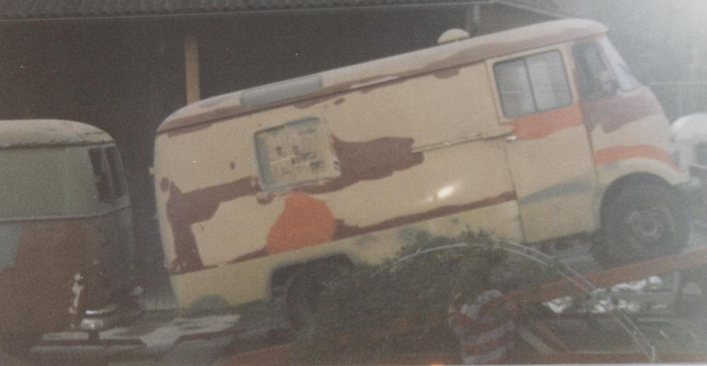 L 319 D Postwagen